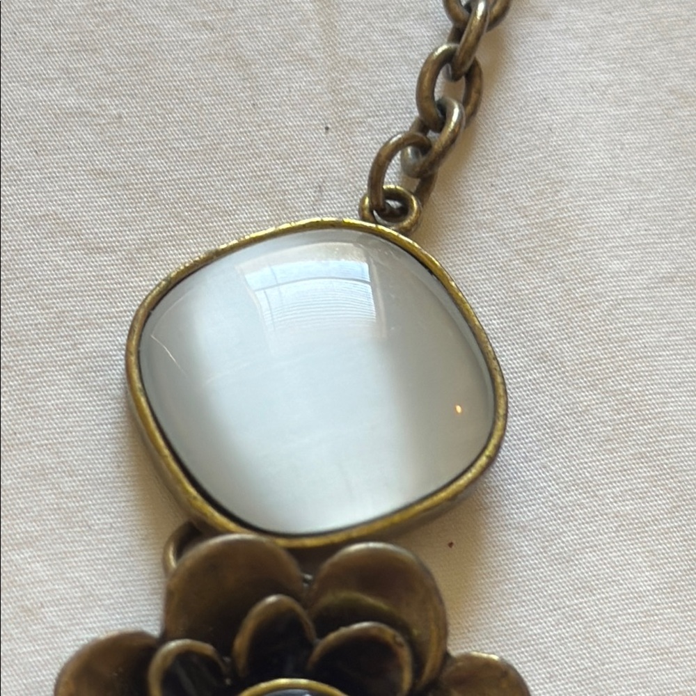 Park Lane Statement Necklace w/Original Box Gold Tine Rhinestone Floral Necklace - Picture 6 of 13